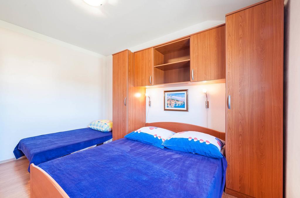 Apartments Maras Шибеник Екстер'єр фото