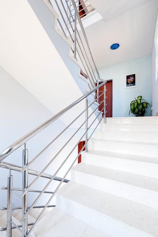 Apartments Maras Шибеник Екстер'єр фото